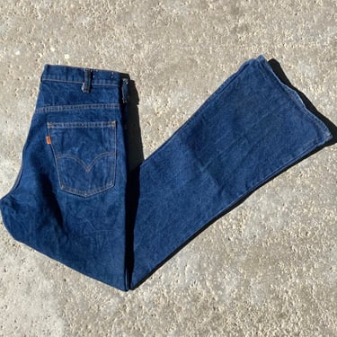Unisex Dark Levis 646 Bellbottom Denim Blue Jeans, Tag 32 x 34, Measured Size 33 x 32.5 