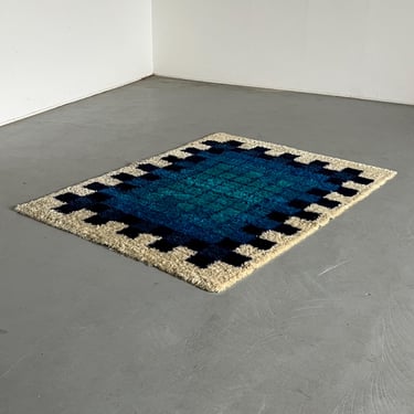 Danish Pop Art 'Rya' Rug Tapestry by Hojer Eksport Wilton, Blue and Beige Wool, Abstract Design, 1960s Denmark, 225x165cm 