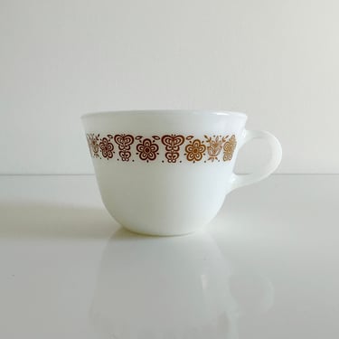 Pyrex Butterfly Gold 6oz C-style Handle Coffee Mug Vintage 1970s 