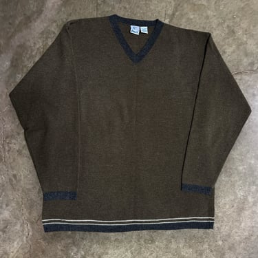 Vintage Early 2000’s Olive Green Lambswool Sweater