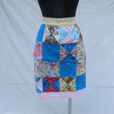 Vintage Patchwork Apron with Pocket Gingham Quilt Pattern Cotton Patchwork Apron Colorful Hostess Half apron 