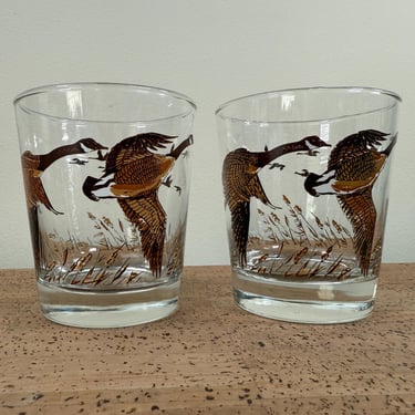 Libbey Glass Outdoor Life (2) Tumblers Lowballs Rocks Glasses | Canada Goose Geese | 1970s 