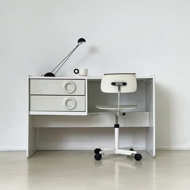 1970s White Desk by Giovanni Maurer for Treco