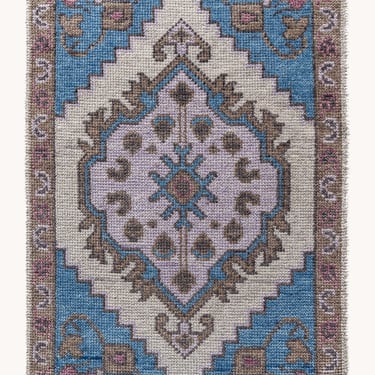 Vintage Turkish Mini Rug No. 539 | 2' x 3'1