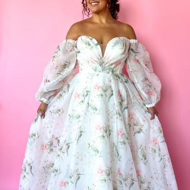 Fairytale Floral Puff-Sleeve Wedding Dress, sz. XL