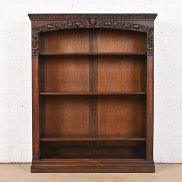 R. J. Horner Style Antique Victorian Renaissance Revival Walnut Bookcase