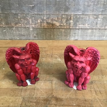 Red Gargoyle Fountain Pair (2pc) (Tacoma)
