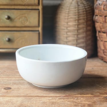 Vintage chunky white ironstone bowl farmhouse decor cereal dish 