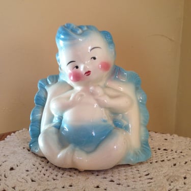 Vintage Adorable little baby boy planter was made by Hull circa 1950's - Blue 