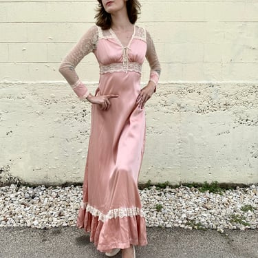 Mauve Rose Lace Gunne Sax Dress