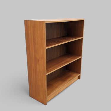 Petite Teak Bookcase, Mid Century, Adjustable shelves, MCM, Storage Cabinet, Bedroom, Living Room 