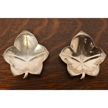 Tiffany & Co. Sterling Silver Leaf Form Jewelry Trinket Dishes or Catchall Trays, Pair