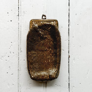 1970s Whiting And Davis Gold Metal Mesh Kisslock Cigarette Pouch 