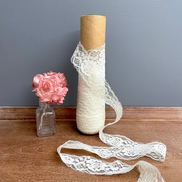 White rose lace on a cone - vintage sewing trim 
