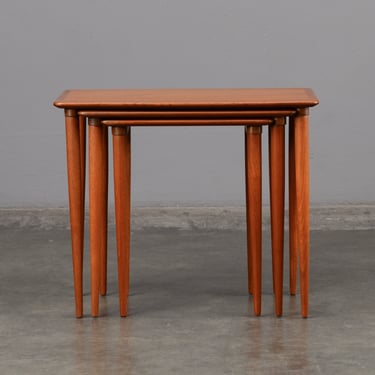 Danish Modern Teak Nesting Tables Trio Mid-Century Stacking Side Tables 