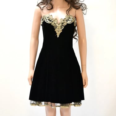 green emerald velvet dress Short Sleeve Gold Beaded A line Black Long Evening Prom Dresses, 17653 –  SposaDresses