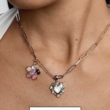 USELESSOBJECTS Colorful Stone Flower Heart Necklace