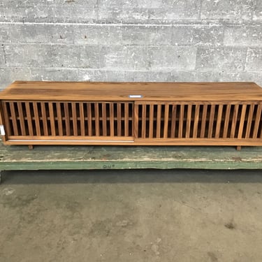 Walnut Storage Bench (Seattle)