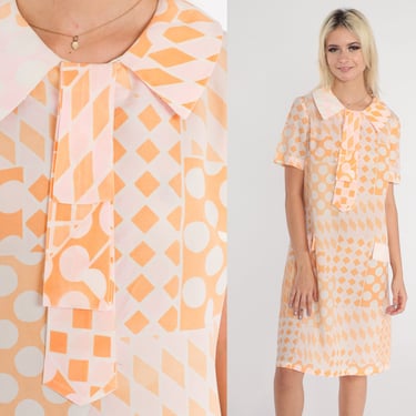 Mod Mini Dress 60s Necktie Dress Abstract Geometric Print Ascot Pointed Flat Collar Twiggy Gogo Sixties Orange White Vintage 1960s Medium M 