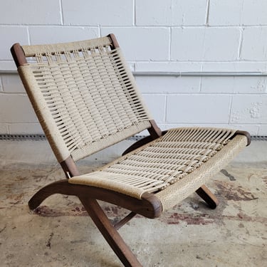 Mid Century Folding Teak and Rope Chair