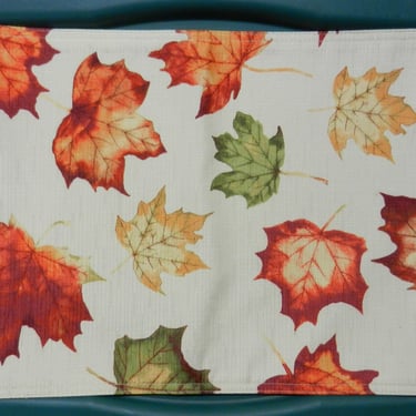 4 Placemats Harvest colorful maple leaves 18