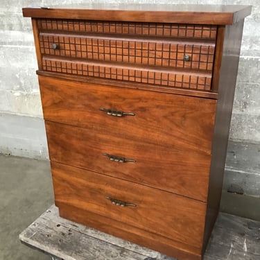 Swanky Vintage Dresser (Seattle)