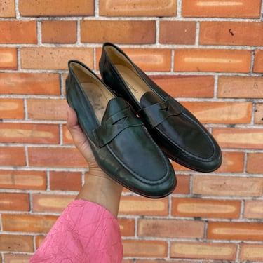 vintage 90s green leather loafers / w8.5 