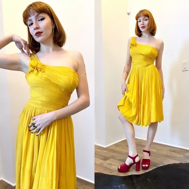 Vintage 1950s Dress / 50s One Shoulder Party Dress / Yellow ( XS ) 