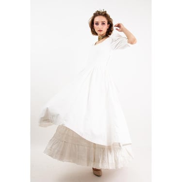 Vintage white Laura Ashley cotton puff sleeve dress / 1980s button back bustle / S 