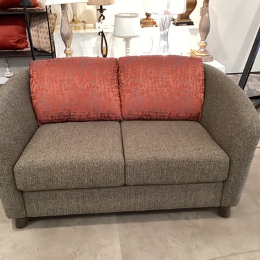 Edgecombe Loveseat