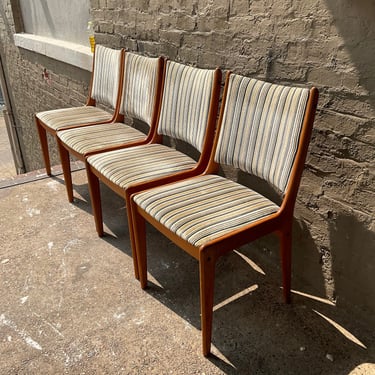 Set of 4 Danish Modern Dining Chairs
