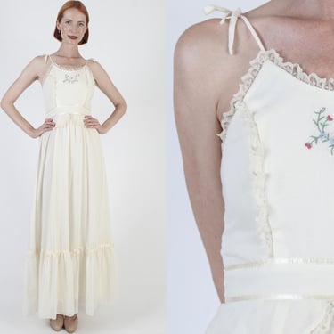 Candi Jones Prairie Peplum Waistline Maxi Dress / 70s Thin Spaghetti Tie Straps / Plain Romantic Embroidered Wedding Gown - 9 