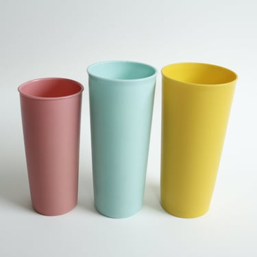 Vintage Tupperware Tumblers - Set of 3 - Stacking Cups 