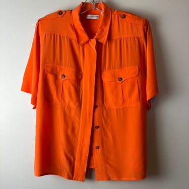 100% silk Vintage blouse 1980’s-90’s button front boxy oversized cut~ solid orange~ flowing back slit pleat~ pockets / size XLG 