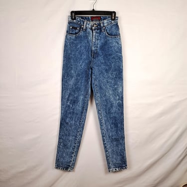 Vintage 80s High Rise Acid Wash Sasson Jeans, Size 25 Waist 