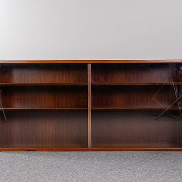 Rosewood & Glass Danish Cabinet by Hundevad - (D1112) 