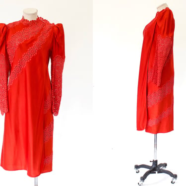 Giuliacarla Cecchi Vintage Couture Silk Satin and Crochet Lace Wrap Designer -  Italian Designer Dress - Small - Medium 