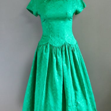 1950 - Suzy Brooks - Kelly Green - Emerald Green - Damask - Wedding -  Party Dress - Cocktail Dress - Pin Up - Rockabilly 