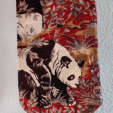 Vintage LOST KINGDOM Panda necktie 