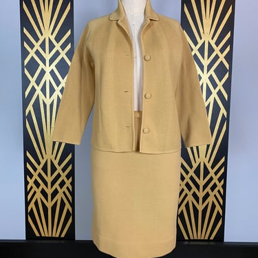 1960s knit suit, mustard yellow wool, vintage knitwear, jacket and skirt, kong kong, small medium, mrs maisel style, pencil skirt, 60s set 
