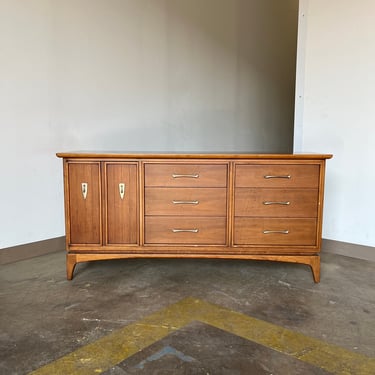 AVAILABLE to CUSTOMIZE**Vintage Mid Century Modern Kent Coffey Credenza//Refinished MCM Dresser 