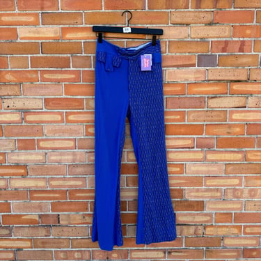 vintage 70s blue abstract print flare pants / 26 xs s extra small 