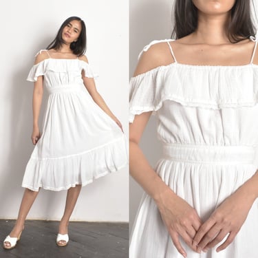 Vintage 1970s Dress / 70s Cotton Gauze Off Shoulder Dress / White ( XS S ) 