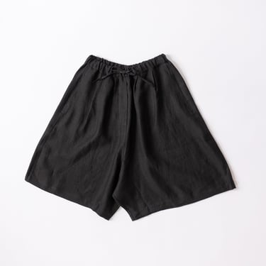 Linen Maxi Bermuda Shorts in Black