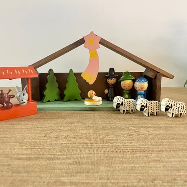Vintage Sevi Wood Nativity Set - 11 Pieces - | Soulful Vintage