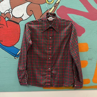 1970s / 1980s Levis Ski Red and Green Plaid Button Down Shirt / Pearl Snap / Medium / Poly Cotton / Classic Western / Disco / Juniors / 