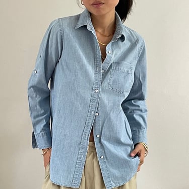 90s chambray shirt / vintage faded light wash cotton chambray denim capsule pocket over shirt blouse | Medium 