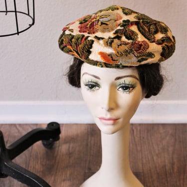 Vintage 1960s 60s Floral Velvet Chenille Carpet Tapestry Hat Women's Hat CapAdors USA 