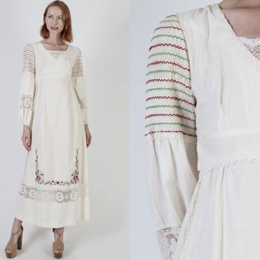 Romantic Long Bohemian Wedding Dress / 70s Country Prairie Smocked Sleeves / Vintage Embroidered Festival Maxi Gown 
