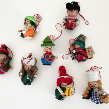 Lot of 8 Vintage ‘90s STEINBACH hand made in Germany Christmas ornaments, wooden, adorable collectible, like new 
